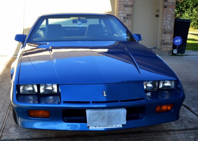 BLUE 1985 Chevrolet Camaro with Grey interior