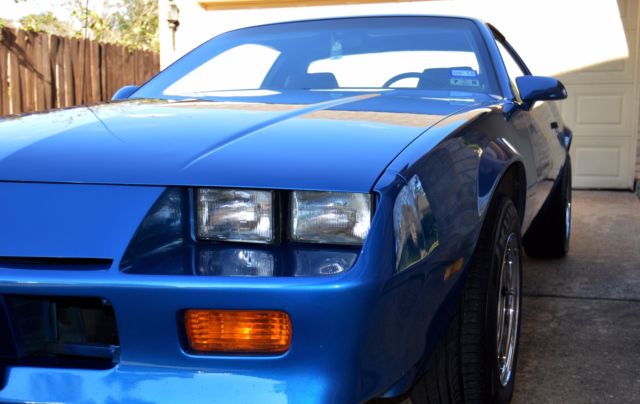 BLUE 1985 Chevrolet Camaro with Grey interior