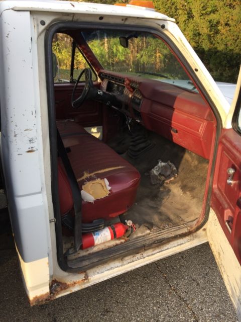 White 1985 Ford F-150