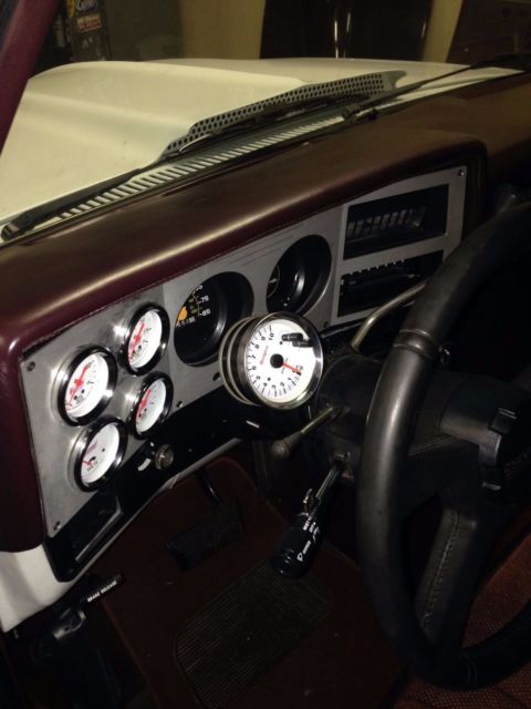 White 1986 Chevrolet C-10 with Burgundy interior