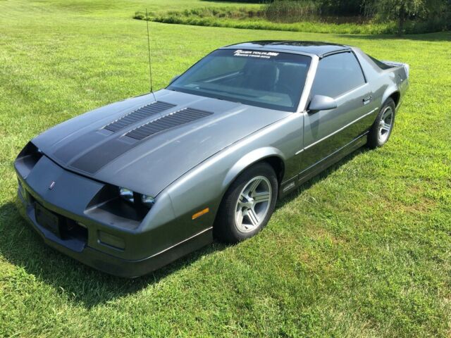 Gray 1986 Chevrolet Camaro T Tops with Gray interior