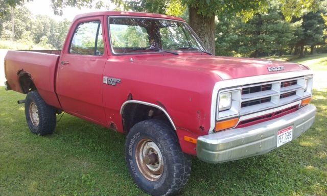 Red 1988 Chevrolet Other Pickups Standard Cab Pickup with Red interior