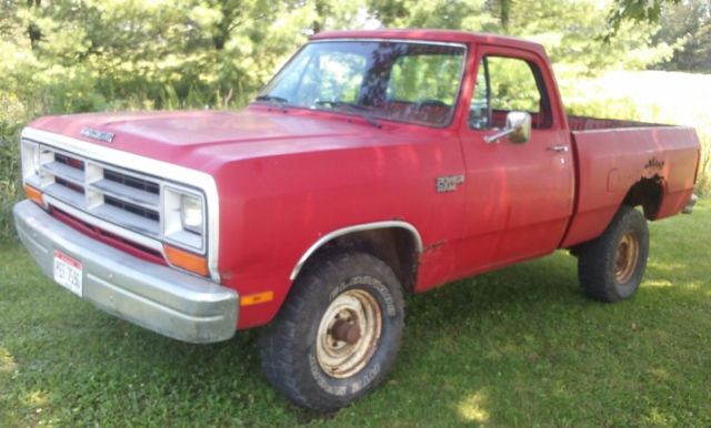 Red 1988 Chevrolet Other Pickups Standard Cab Pickup with Red interior