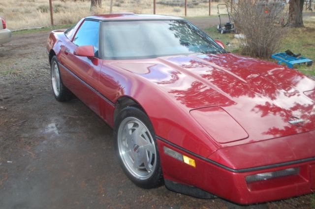1989 Chevrolet Corvette Coupe with Black interior