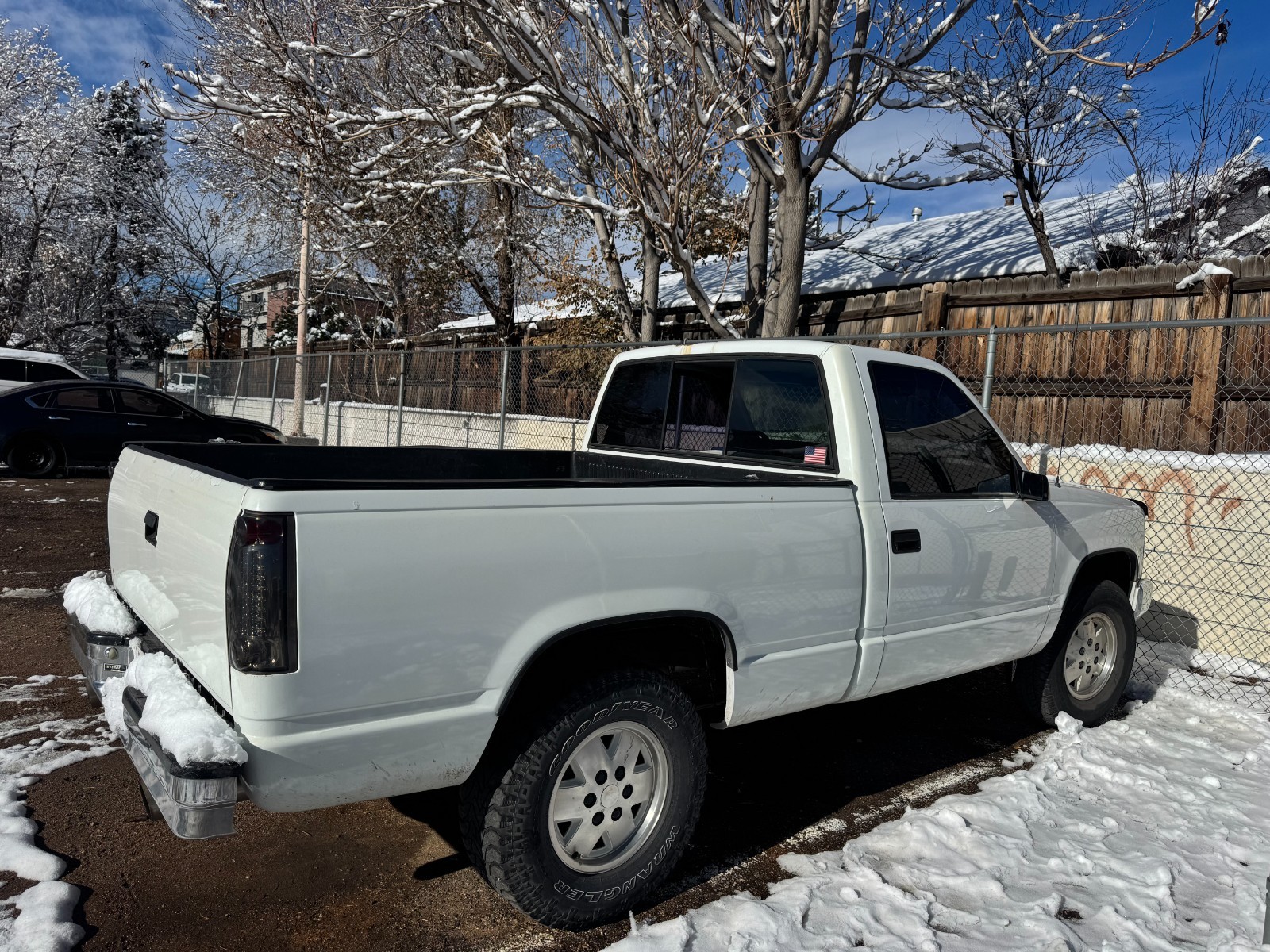 White 1990 Chevrolet C/K Pickup 1500