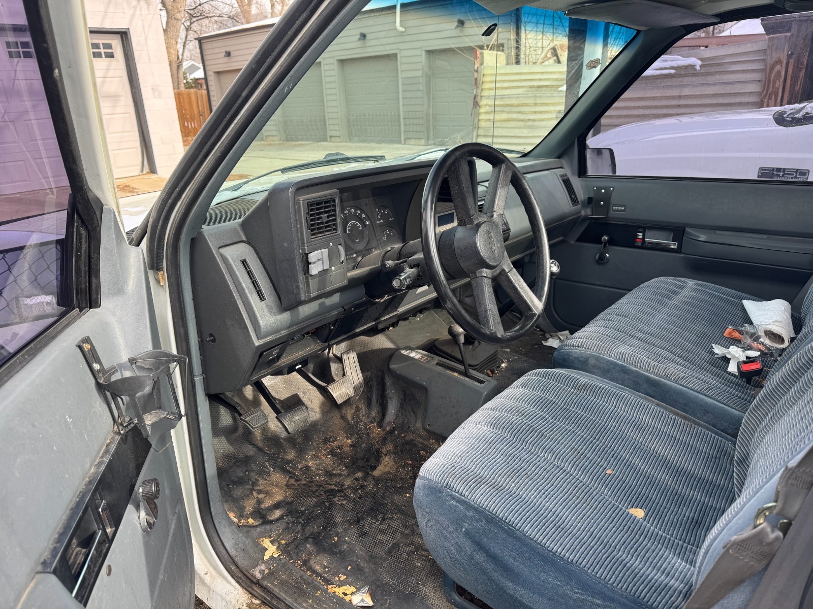 White 1990 Chevrolet C/K Pickup 1500