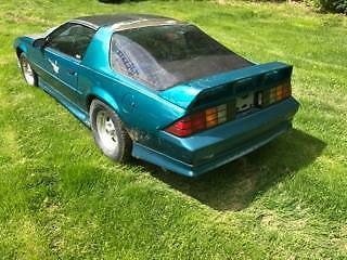 Teal 1991 Chevrolet Camaro Coupe