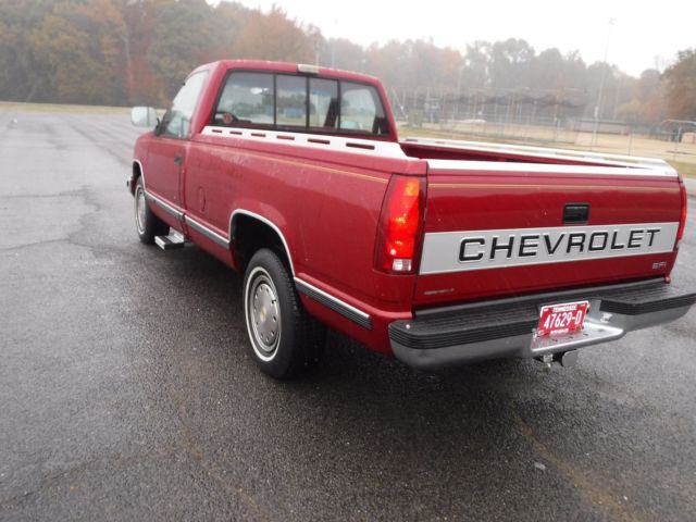 Red 1991 Chevrolet C/K1500 Pickup Truck with Red interior