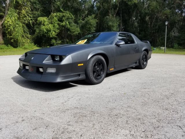Black 1992 Chevrolet Camaro Coupe T-Top with Gray interior