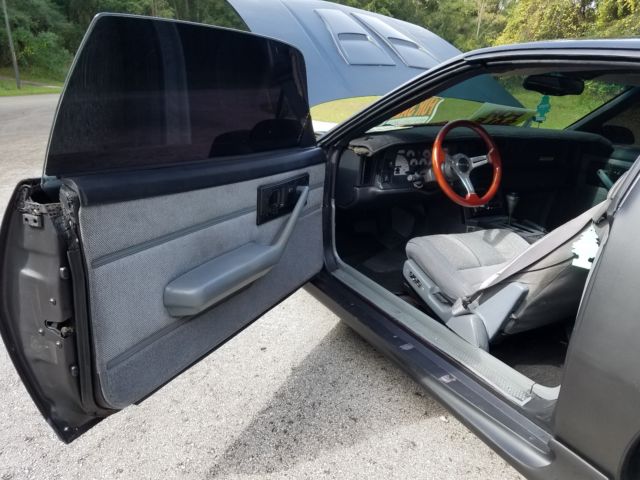 Black 1992 Chevrolet Camaro Coupe T-Top with Gray interior
