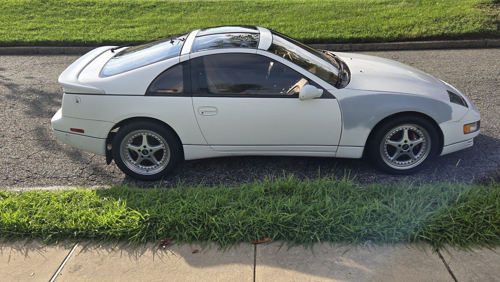 White 1993 Nissan 300ZX Coupe with Tan interior