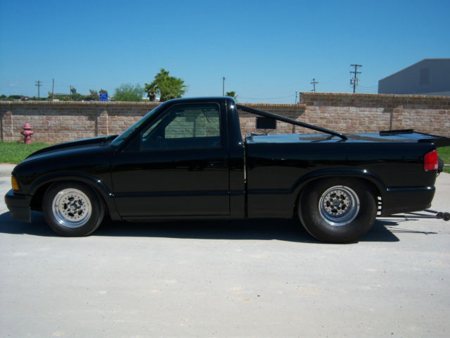 BLACK 1994 Chevrolet S-10 PICKUP with Gray interior