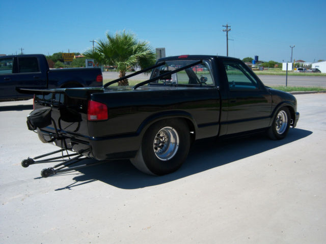 BLACK 1994 Chevrolet S-10 PICKUP with Gray interior