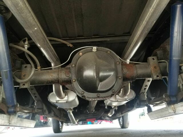 Gray 1994 Chevrolet S-10 Standard Cab Pickup with Gray interior