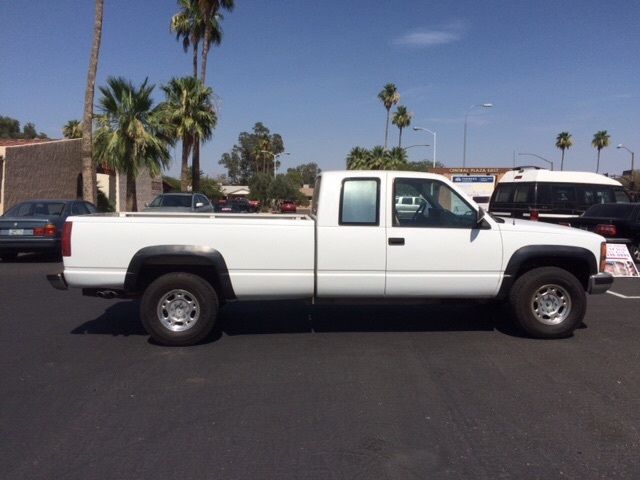 1988 Chevrolet C/K Pickup 3500 Extended Cab Pickup with Blue interior