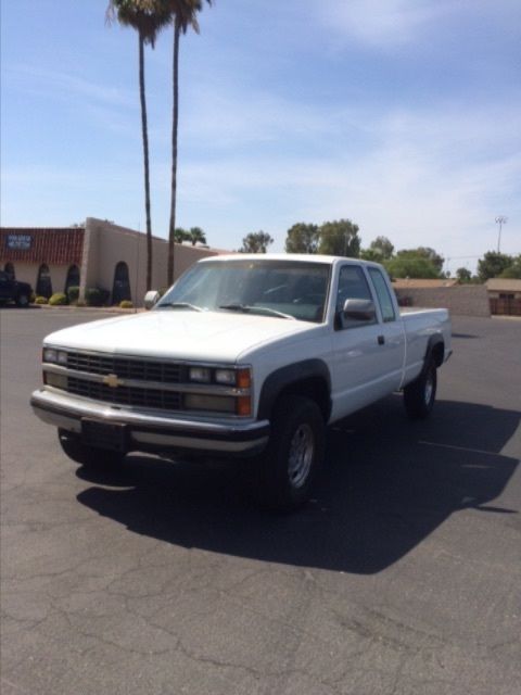 1988 Chevrolet C/K Pickup 3500 Extended Cab Pickup with Blue interior