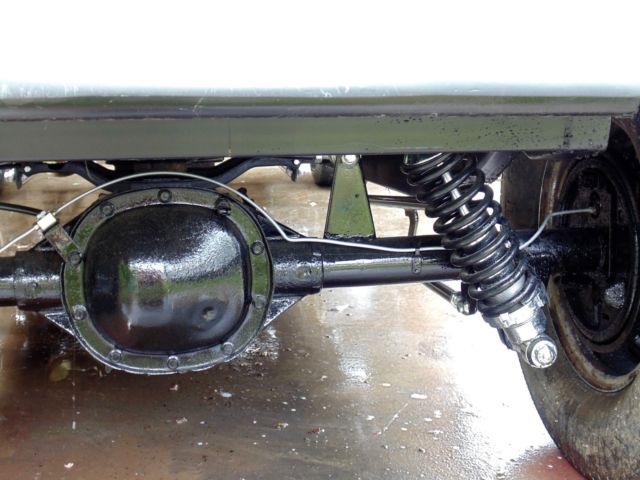 Black 1932 Ford 5 window