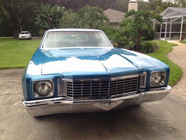 Blue 1972 Chevrolet Monte Carlo Coupe with Black interior