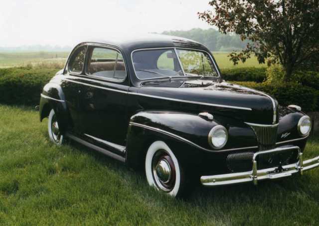 Black 1941 Ford Coupe Coupe with Beige interior