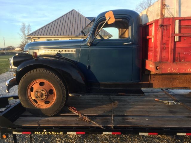 Blue 1946 Chevrolet Other Pickups Cab & Chassis with Patina interior