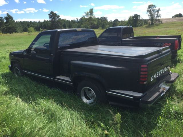Black 1990 Chevrolet C/K Pickup 1500 with Red interior