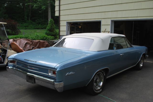 Blue 1966 Chevrolet Chevelle Convertible with Blue interior