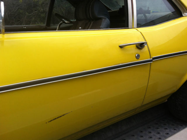 Green 1971 Chevrolet Nova 2 dr with Sandalwood interior
