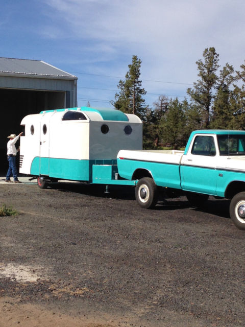 Teal 1973 Ford F-250 Cab & Chassis with White interior