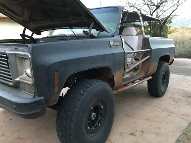Black 1975 Chevrolet Blazer SUV with Tan interior