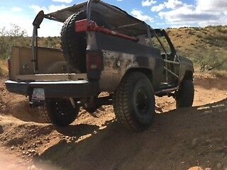 Black 1975 Chevrolet Blazer SUV with Tan interior