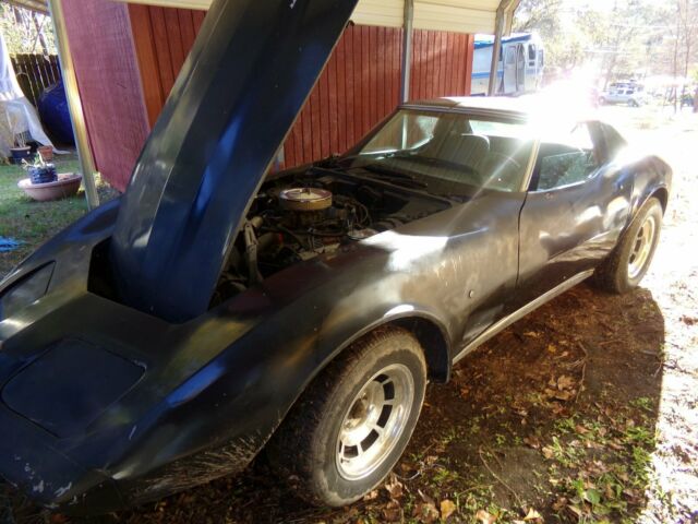 Red 1976 Chevrolet Corvette