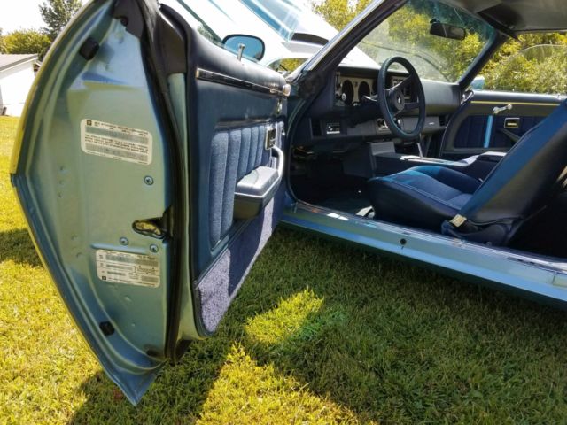 Blue 1981 Chevrolet Camaro Coupe with Blue interior