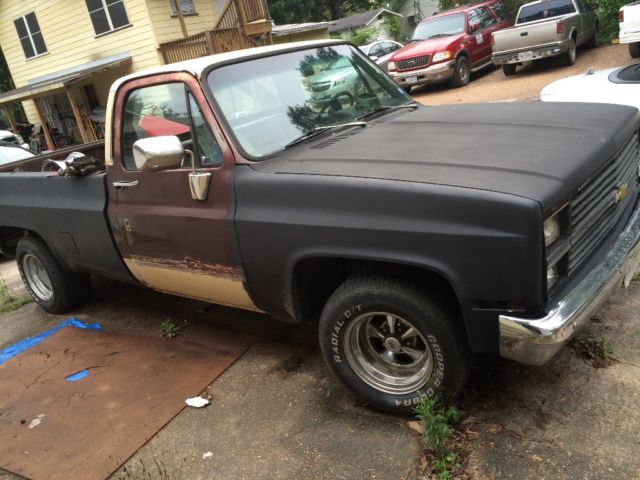 1983 Chevrolet C-10 Cab & Chassis