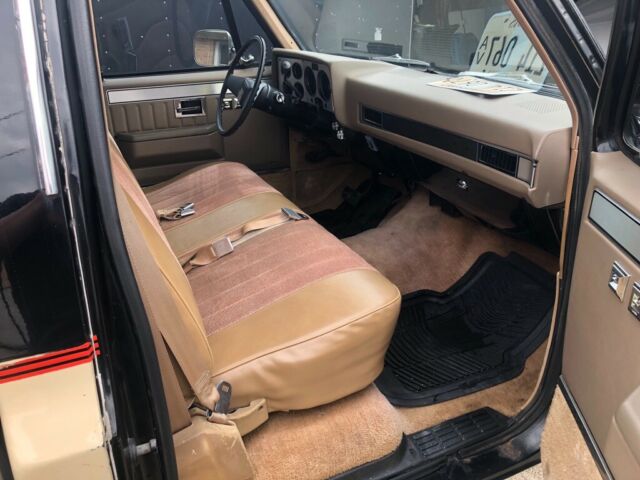 Black 1984 Chevrolet C-10 Standard Cab Pickup with Tan interior