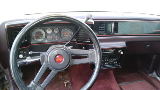 Burgundy 1987 Chevrolet Monte Carlo Coupe with Burgundy interior