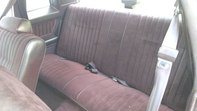 Burgundy 1987 Chevrolet Monte Carlo Coupe with Burgundy interior