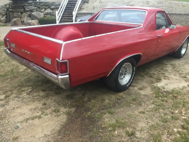 Red 1972 Chevrolet El Camino Standard Cab Pickup with Black interior