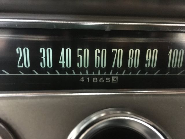 Silver 1962 Chevrolet Bel Air/150/210 Sedan