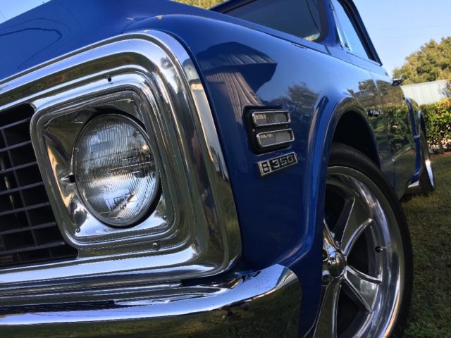 House of colors blue pearl metallic 1972 Chevrolet C-10 Step side with Black interior