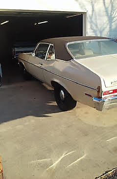 Tan 1971 Chevrolet Nova with Sandalwood interior