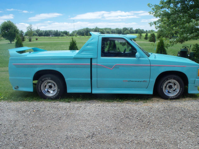 Green 1991 Chevrolet S-10