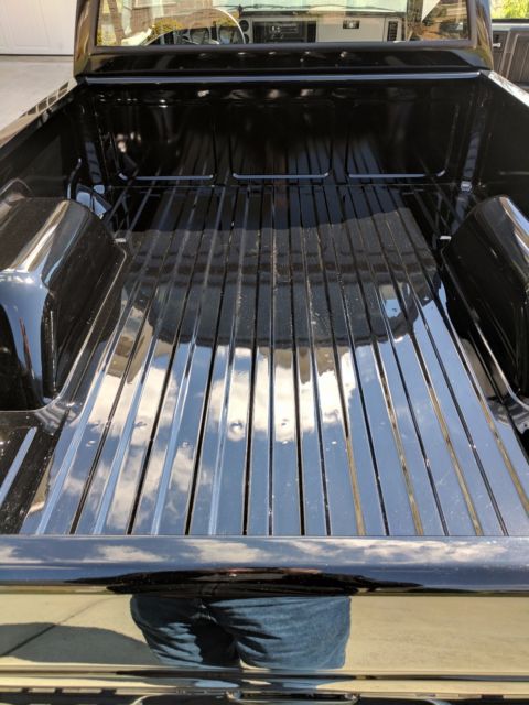 Black 1985 Chevrolet S-10 Standard Cab Pickup with Black interior