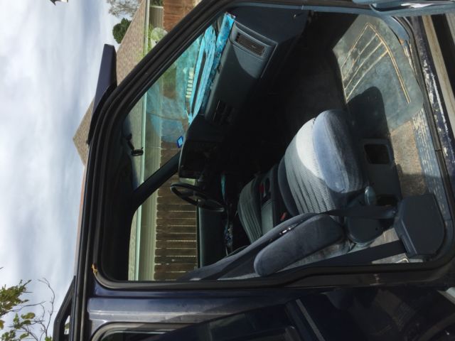 1993 Chevrolet Suburban SUV with Blue interior