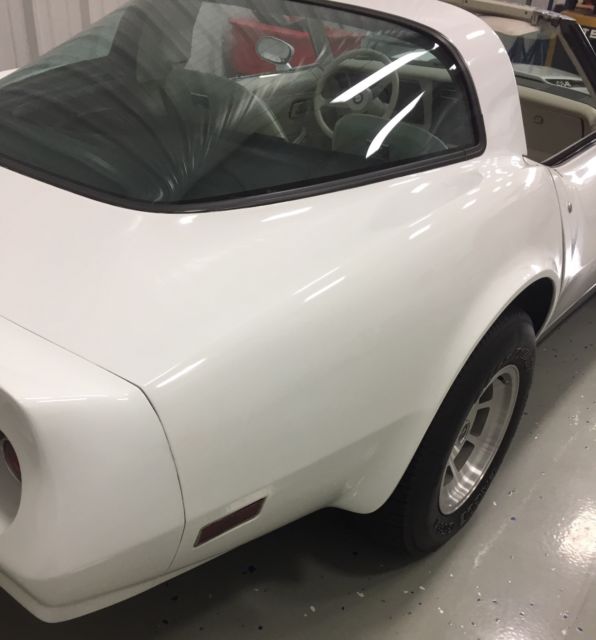 White 1978 Chevrolet Corvette Convertible with Tan interior