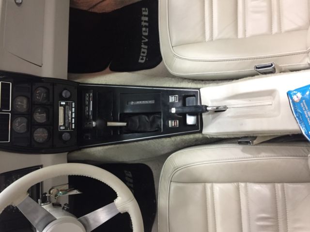White 1978 Chevrolet Corvette Convertible with Tan interior