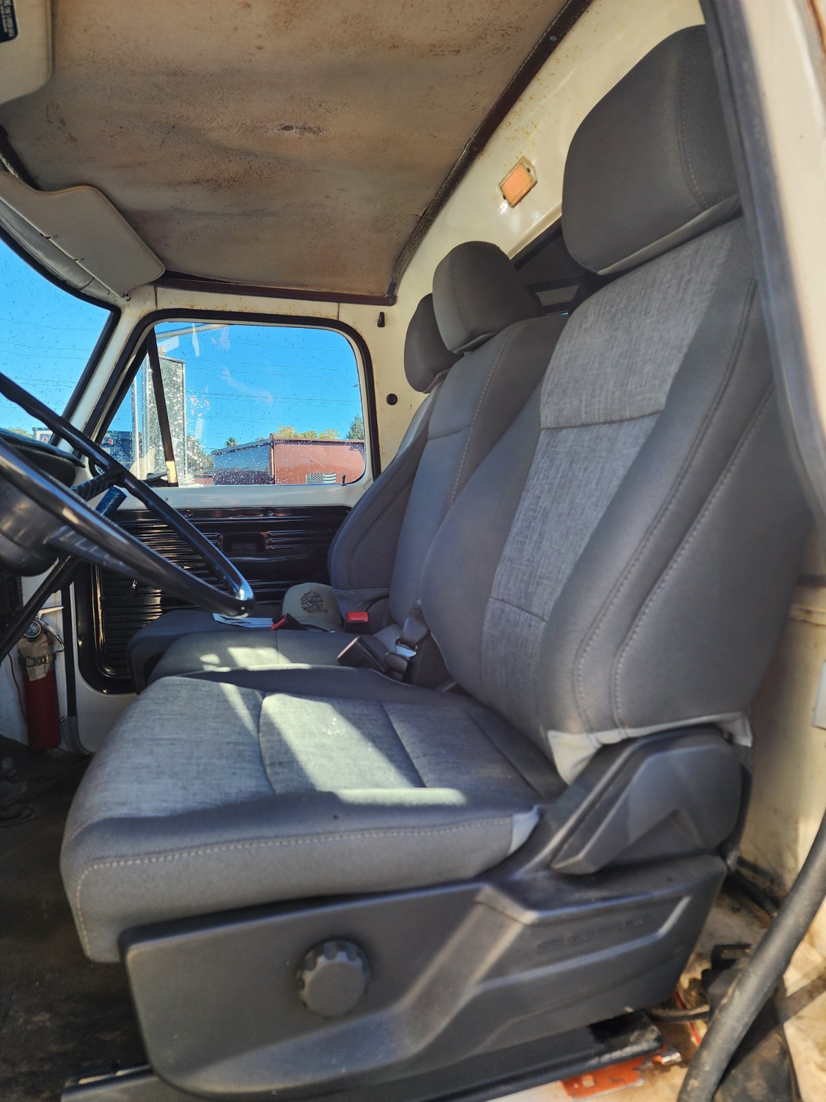 White 1972 Ford f500 Standard Cab Pickup with Gray interior