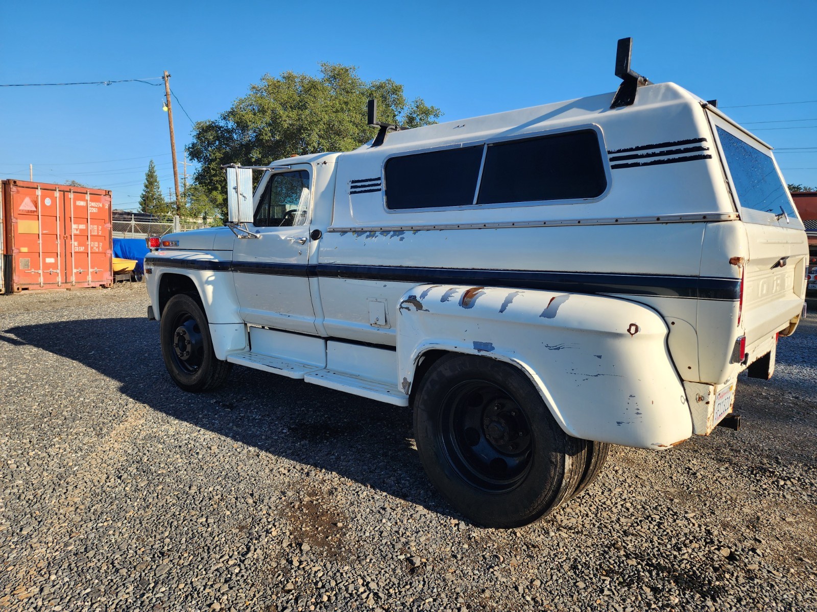 White 1972 Ford f500 Standard Cab Pickup with Gray interior
