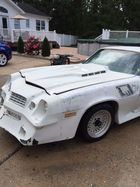 White 1979 Chevrolet Camaro Coupe with Blue interior