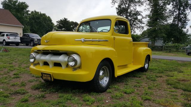 Yellow 1952 Ford F-100 Standard Cab Pickup with Tan interior