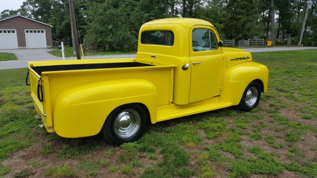Yellow 1952 Ford F-100 Standard Cab Pickup with Tan interior